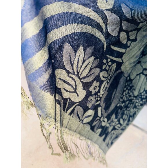 Floral Reversible Shawl/Wrap With Fringe Edges In Blue & Olive Green For Women - Picture 5 of 6